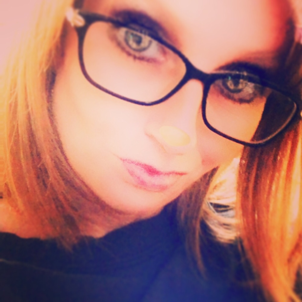 Meet your Posher, Tonya